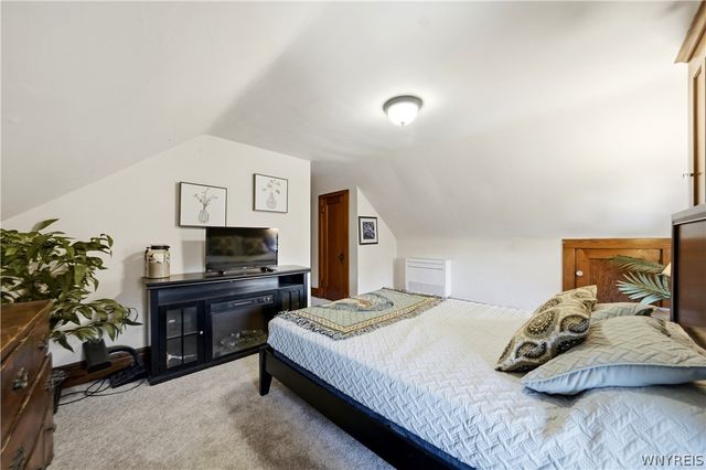 40 Jewett Parkway, Buffalo, NY 14214