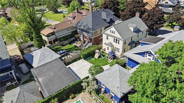 40 Jewett Parkway, Buffalo, NY 14214