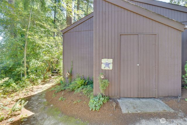 3068 169th Avenue NE, Bellevue, WA 98008