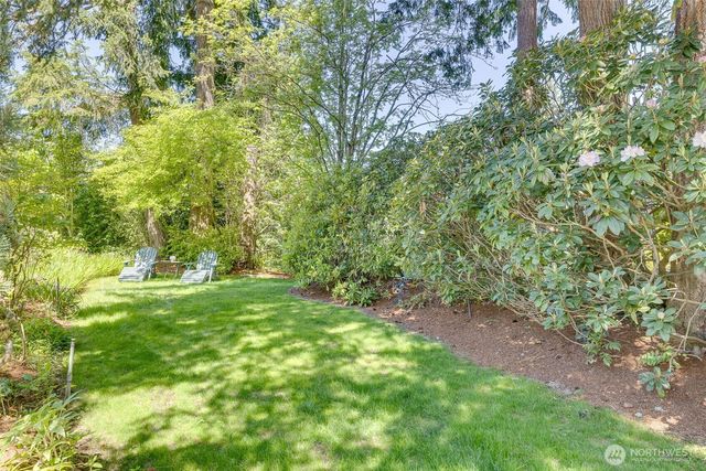 3068 169th Avenue NE, Bellevue, WA 98008