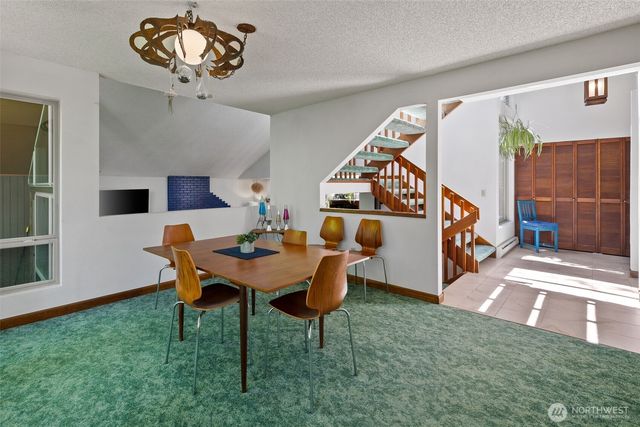 3068 169th Avenue NE, Bellevue, WA 98008