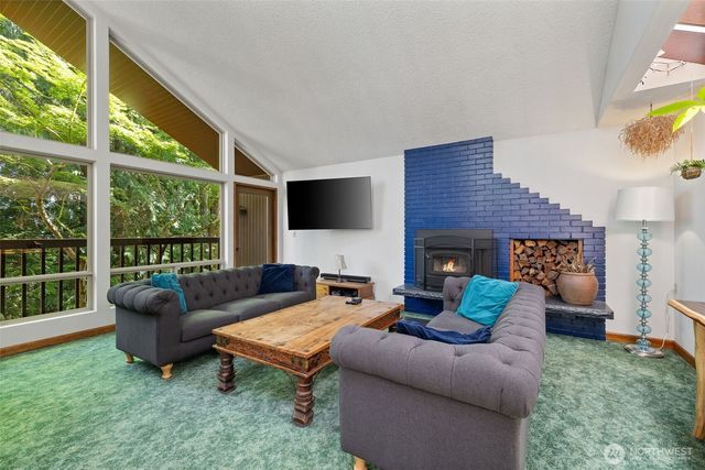 3068 169th Avenue NE, Bellevue, WA 98008