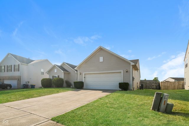 11722 Eldridge Drive, Indianapolis, IN 46235