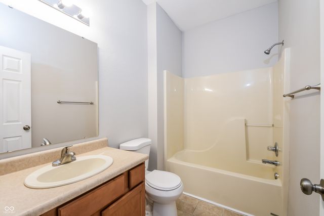 11722 Eldridge Drive, Indianapolis, IN 46235