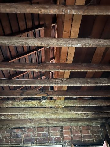 8005 S Ridgeland Avenue, Chicago, IL 60617