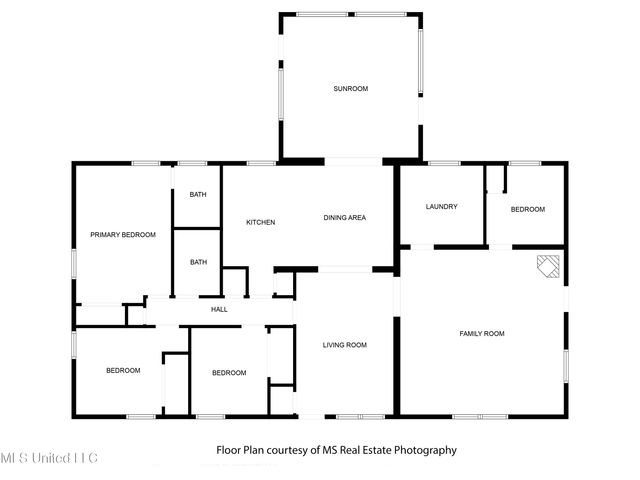 402 Hunter Drive, Ocean Springs, MS 39564