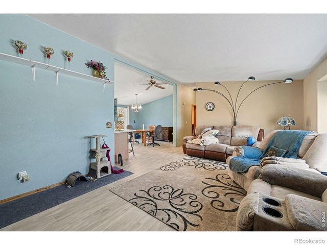 1 Christensen Court, Brush, CO 80723