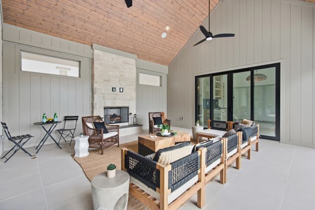 3720 Benham Ave, Nashville, TN 37215