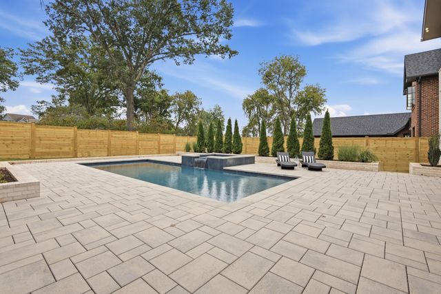 3720 Benham Ave, Nashville, TN 37215
