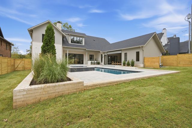 3720 Benham Ave, Nashville, TN 37215