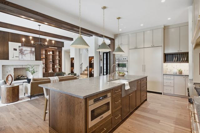 3720 Benham Ave, Nashville, TN 37215