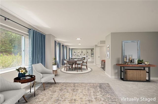 4550 Warwick Boulevard 210-211, Kansas City, MO 64111