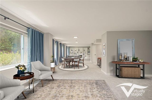 4550 Warwick Boulevard 210-211, Kansas City, MO 64111