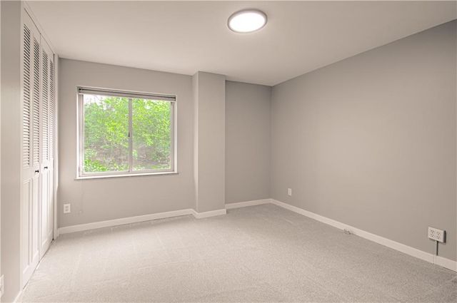 4550 Warwick Boulevard 210-211, Kansas City, MO 64111