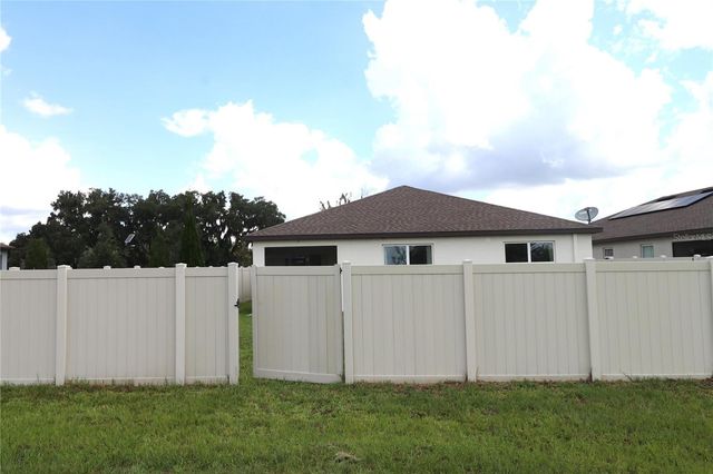 4006 CAPRI COAST DRIVE, Plant City, FL 33565