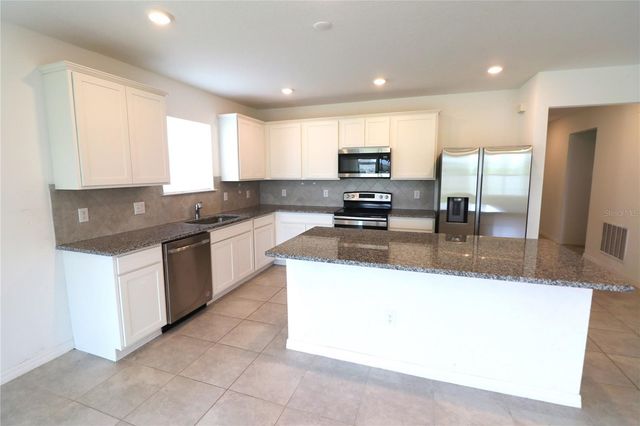 4006 CAPRI COAST DRIVE, Plant City, FL 33565