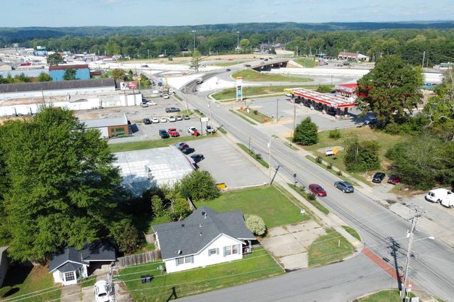 1200 W South Street, Benton, AR 72015
