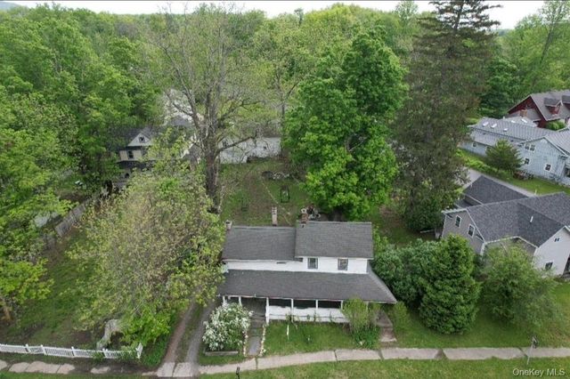 3604 State Route 52, Pine Bush, NY 12566