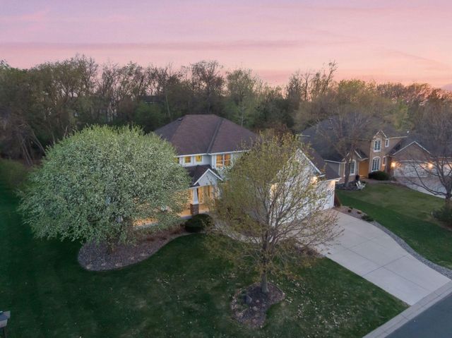 9086 Wildwood Circle, Shakopee, MN 55379