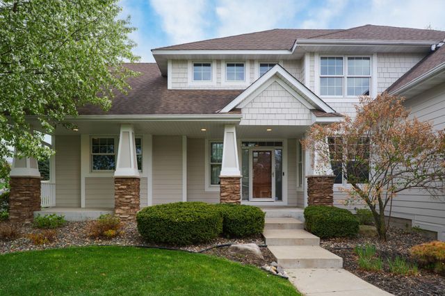 9086 Wildwood Circle, Shakopee, MN 55379
