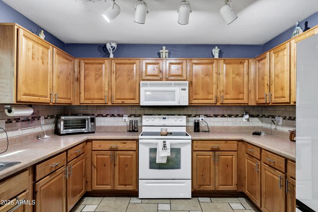 228 S 18TH Street, Coolidge, AZ 85128