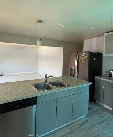 8402 Slater, Huntington Beach, CA 92647