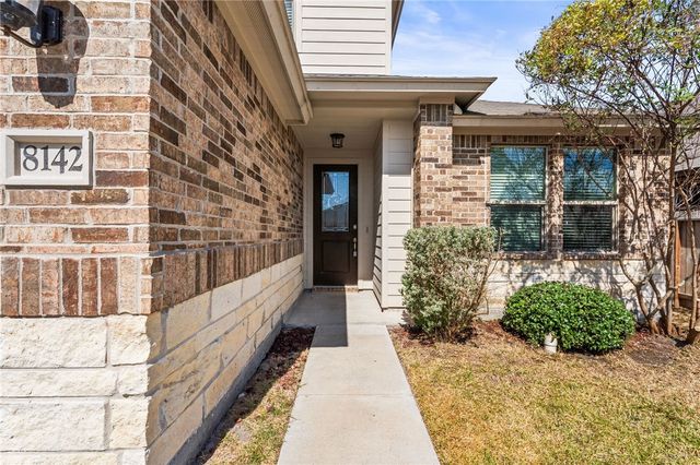 8142 Luz De Luna St, Corpus Christi, TX 78414