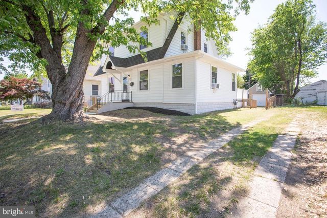 316 W BROAD, Paulsboro, NJ 08066