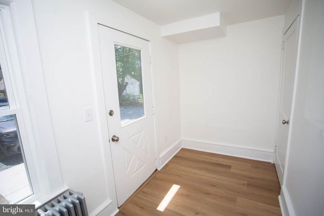 316 W BROAD, Paulsboro, NJ 08066