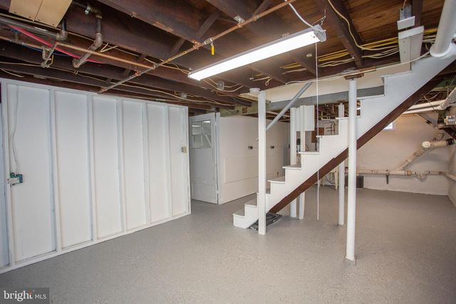 316 W BROAD, Paulsboro, NJ 08066