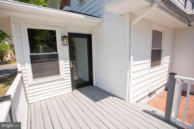 316 W BROAD, Paulsboro, NJ 08066