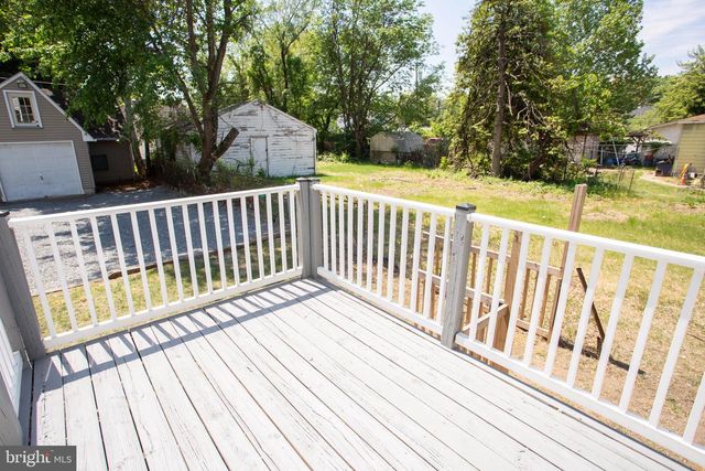316 W BROAD, Paulsboro, NJ 08066