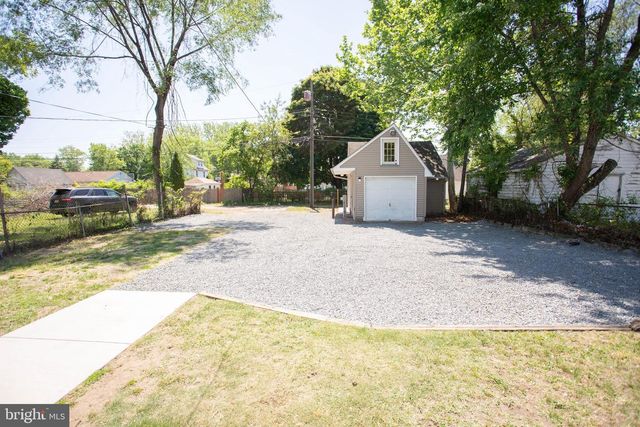 316 W BROAD, Paulsboro, NJ 08066