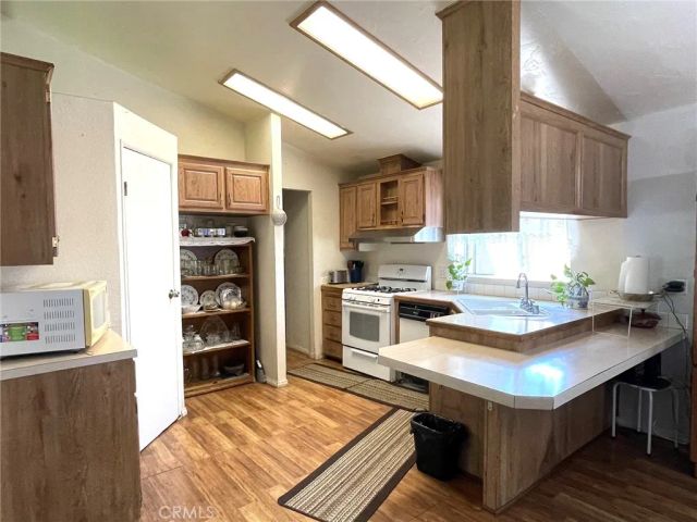 387 Turquoise, Perris, CA 92571