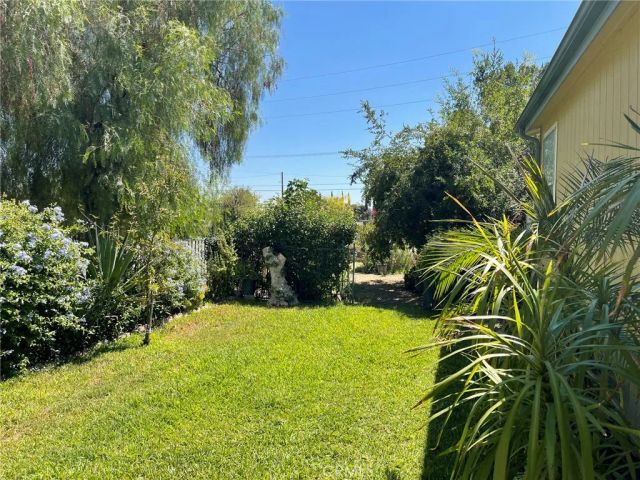 387 Turquoise, Perris, CA 92571