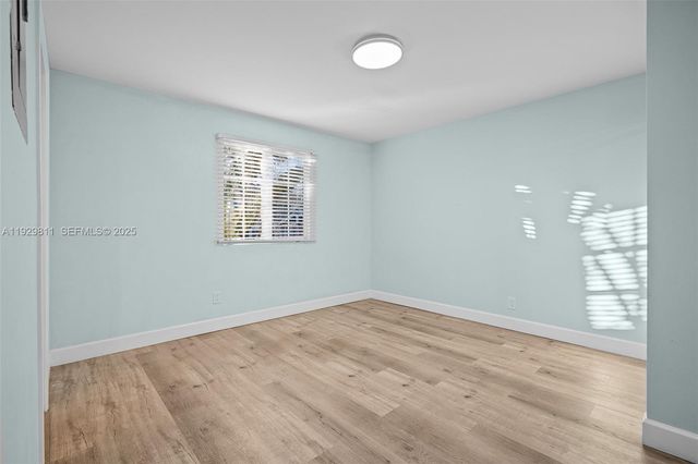 1547 Harrison St, Hollywood, FL 33020