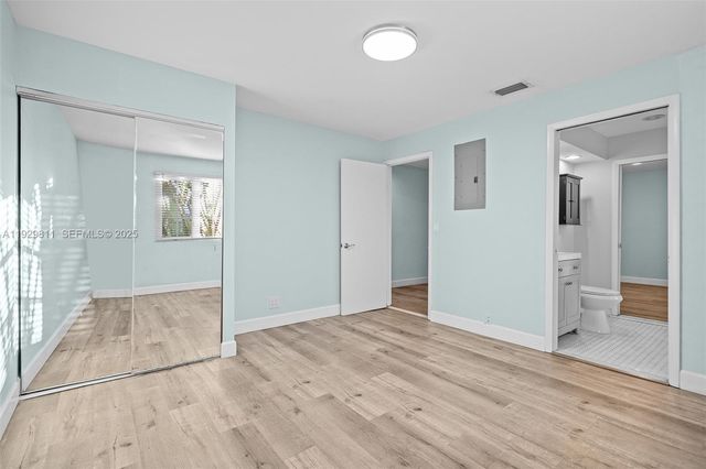 1547 Harrison St, Hollywood, FL 33020