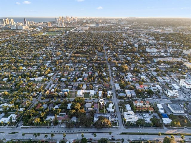 1547 Harrison St, Hollywood, FL 33020