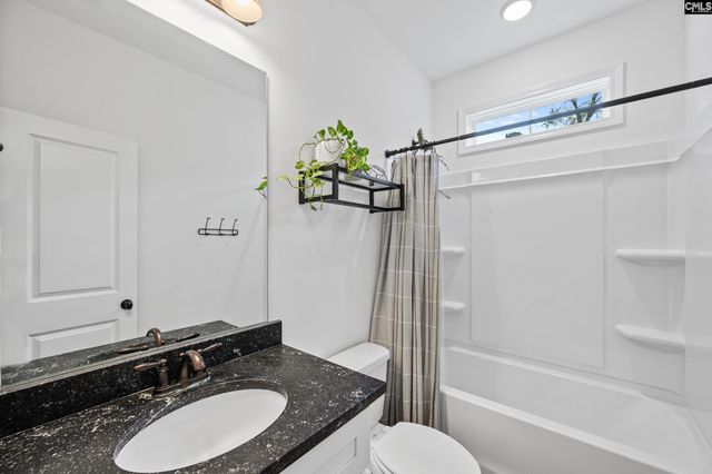 1305 Ridgeway Road, Lugoff, SC 29078