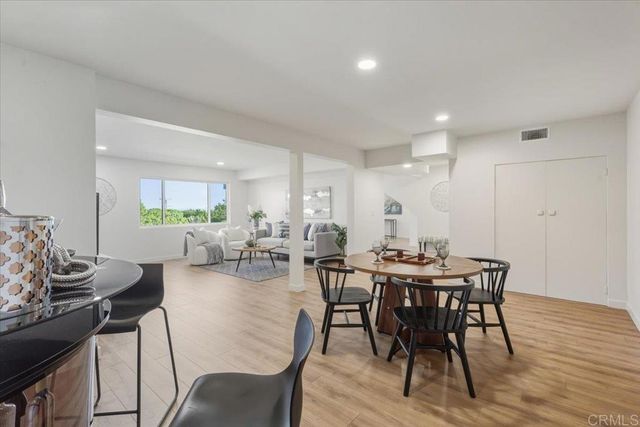 557 Canyon Drive, Solana Beach, CA 92075