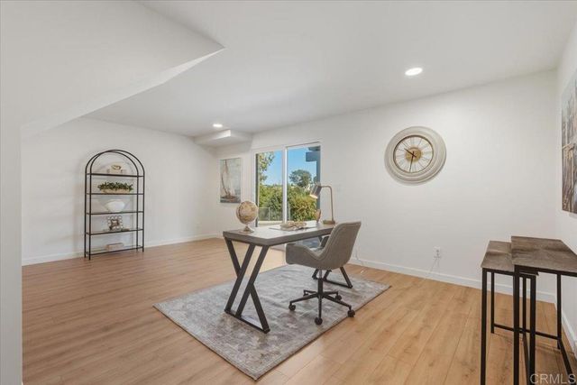 557 Canyon Drive, Solana Beach, CA 92075