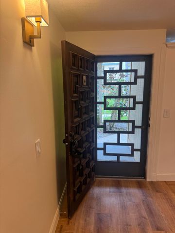 1444 SE Riverside Drive SE B-7, Stuart, FL 34996