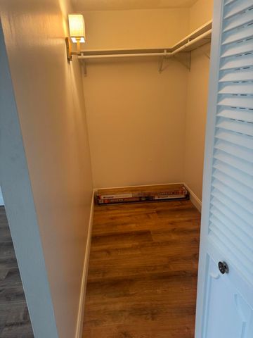 1444 SE Riverside Drive SE B-7, Stuart, FL 34996