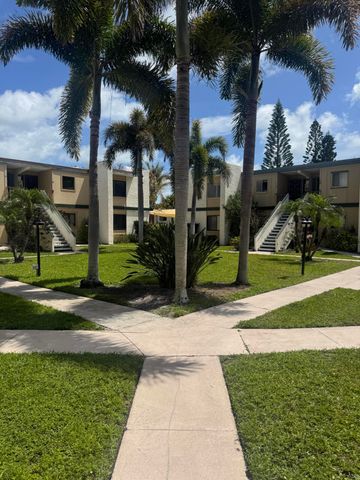 1444 SE Riverside Drive SE B-7, Stuart, FL 34996
