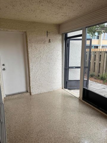 1444 SE Riverside Drive SE B-7, Stuart, FL 34996