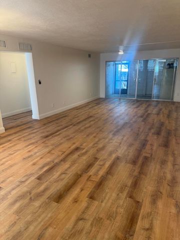 1444 SE Riverside Drive SE B-7, Stuart, FL 34996