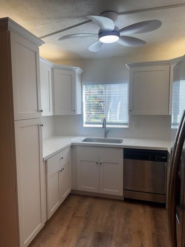 1444 SE Riverside Drive SE B-7, Stuart, FL 34996