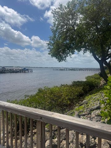 1444 SE Riverside Drive SE B-7, Stuart, FL 34996