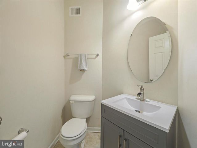 12503 JACKSON AVE, Waynesboro, PA 17268