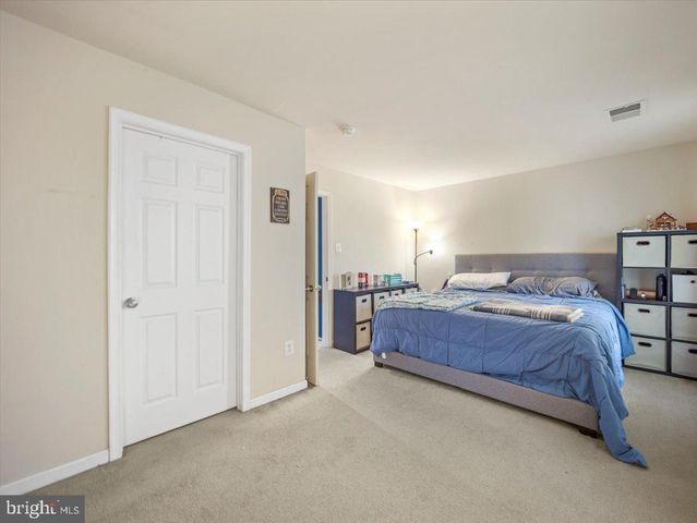 12503 JACKSON AVE, Waynesboro, PA 17268